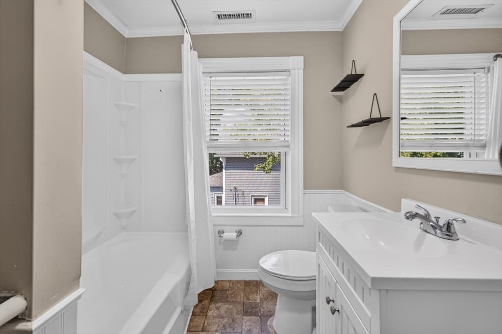 103 B Street, Lowell MA 01851 photo 31