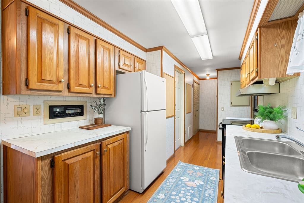 6 Cyrpess Circle, Rockland MA 02370 photo 14