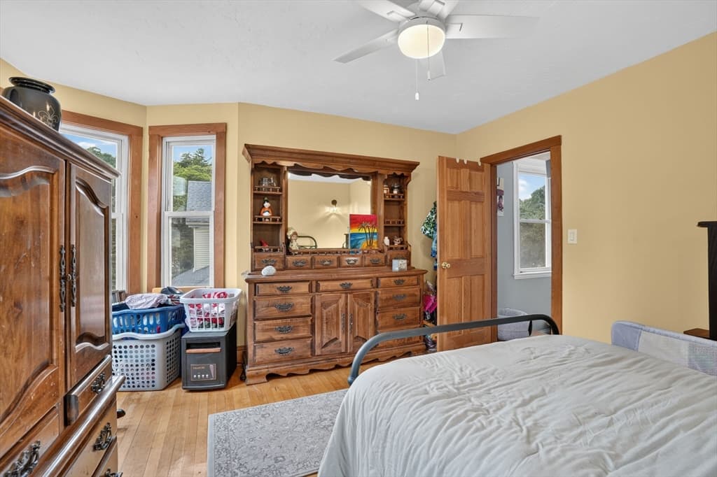 28-30 Crescent Ave, Melrose MA 02176 photo 32