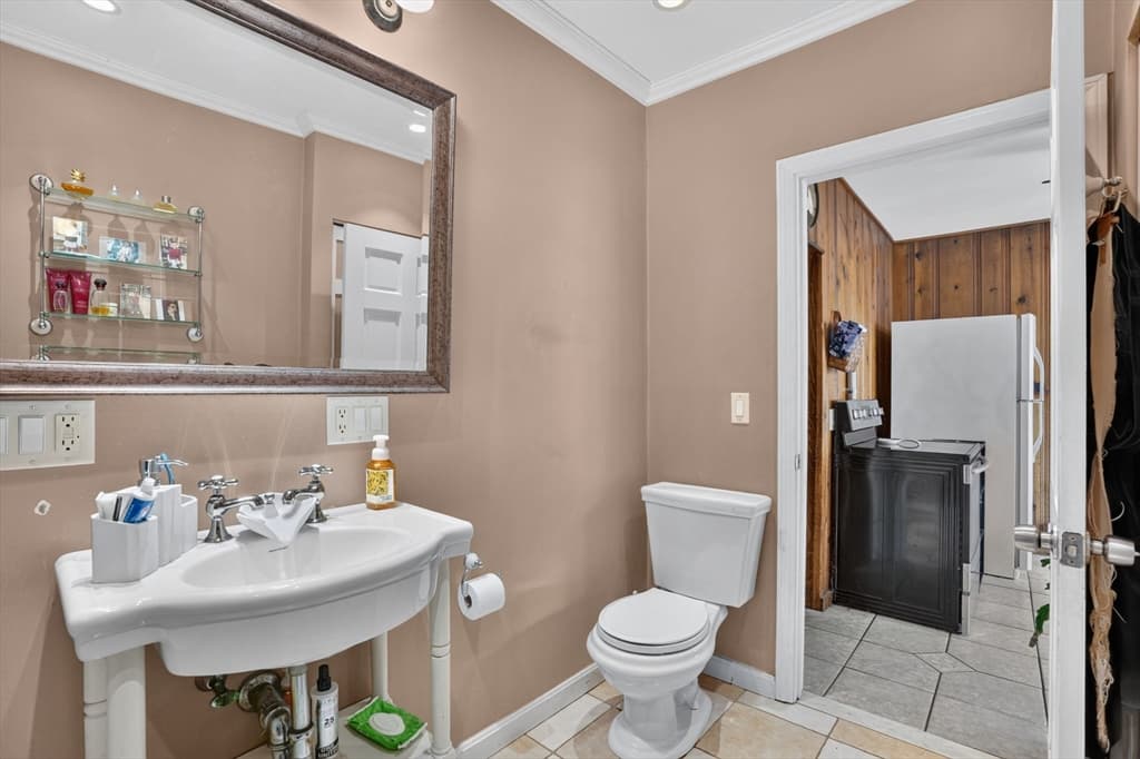 28-30 Crescent Ave, Melrose MA 02176 photo 38