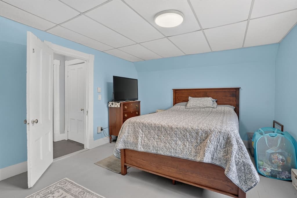 28-30 Crescent Ave, Melrose MA 02176 photo 11