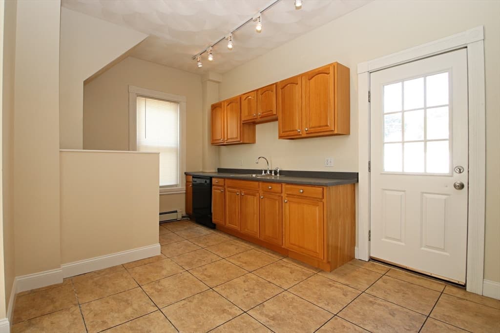 601 Lincoln Avenue, Saugus MA 01906 photo 9