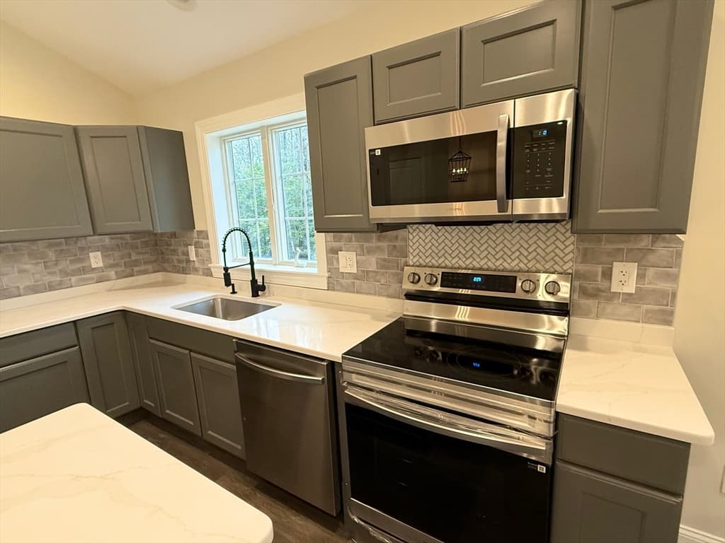 2 Family - 2 Units Up/Down at 80 Alpine Dr, Southbridge MA 01550, Southbridge, photo 7 of 31