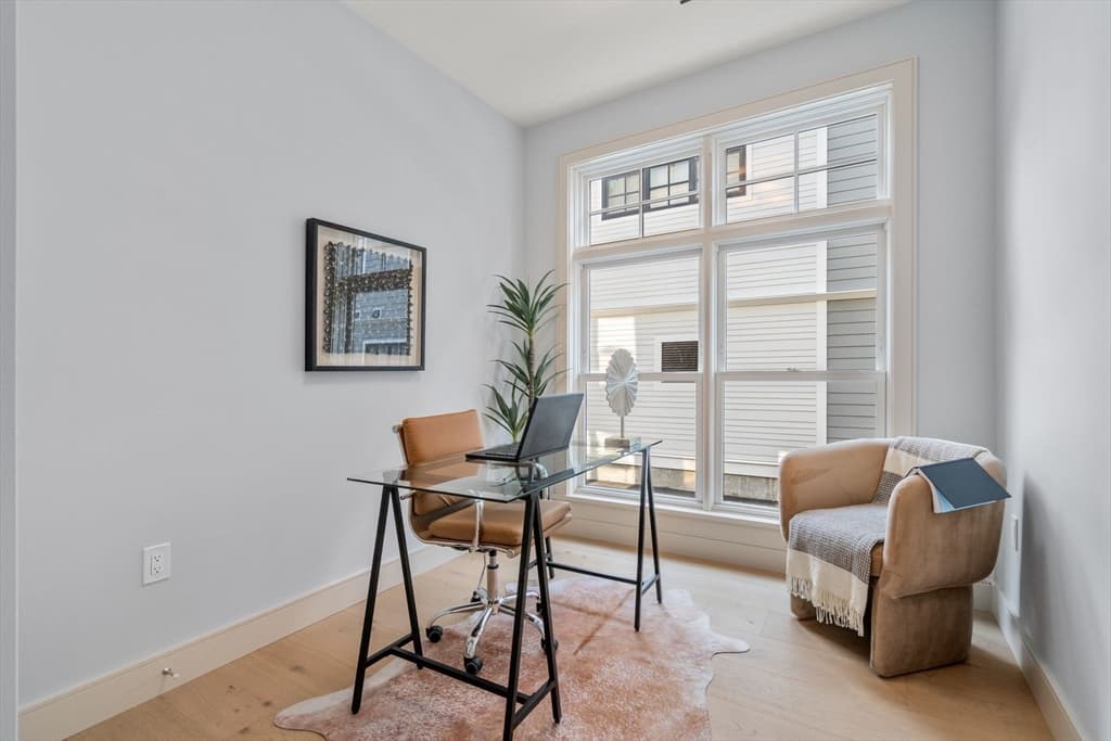 37 Pearl Street # 4, Boston MA 02125 photo 5