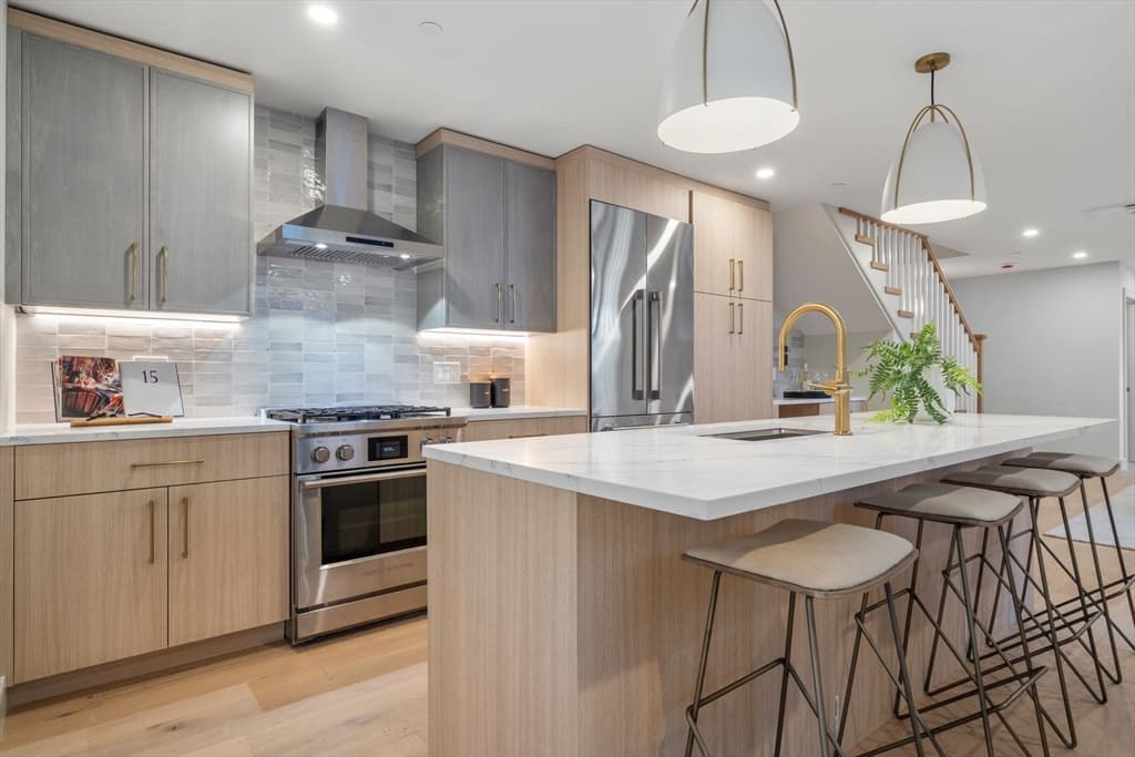 37 Pearl Street # 4, Boston MA 02125 photo 14