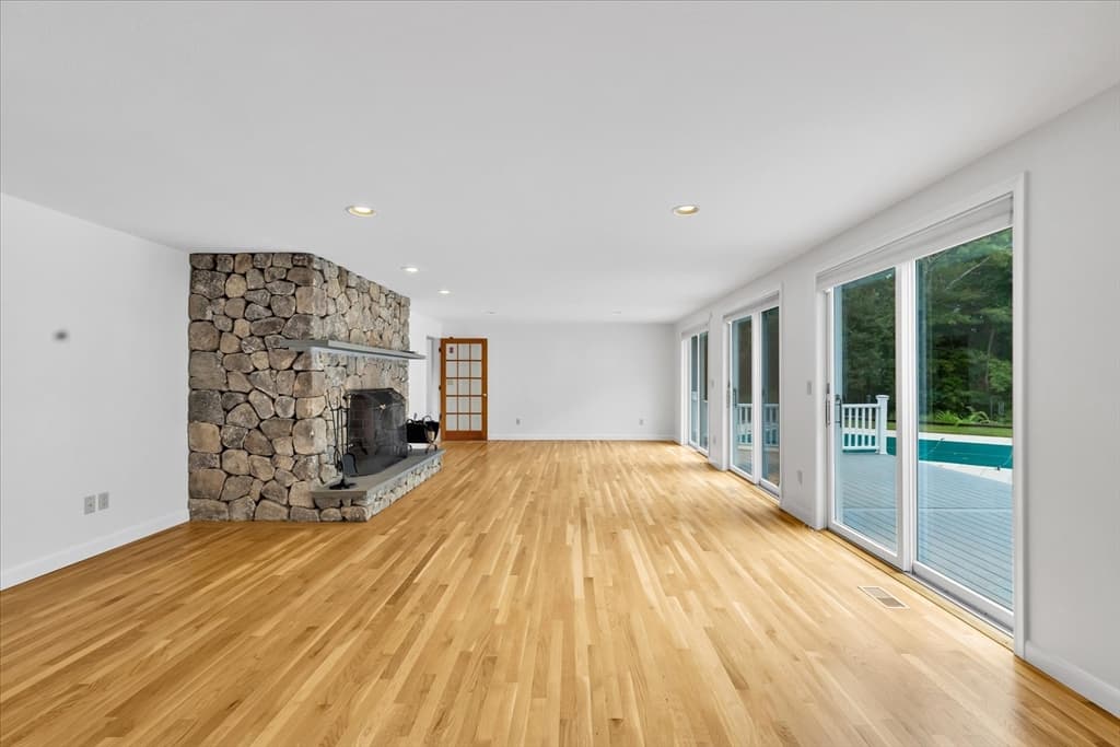 6 Heron Way, Mashpee MA 02649 photo 9