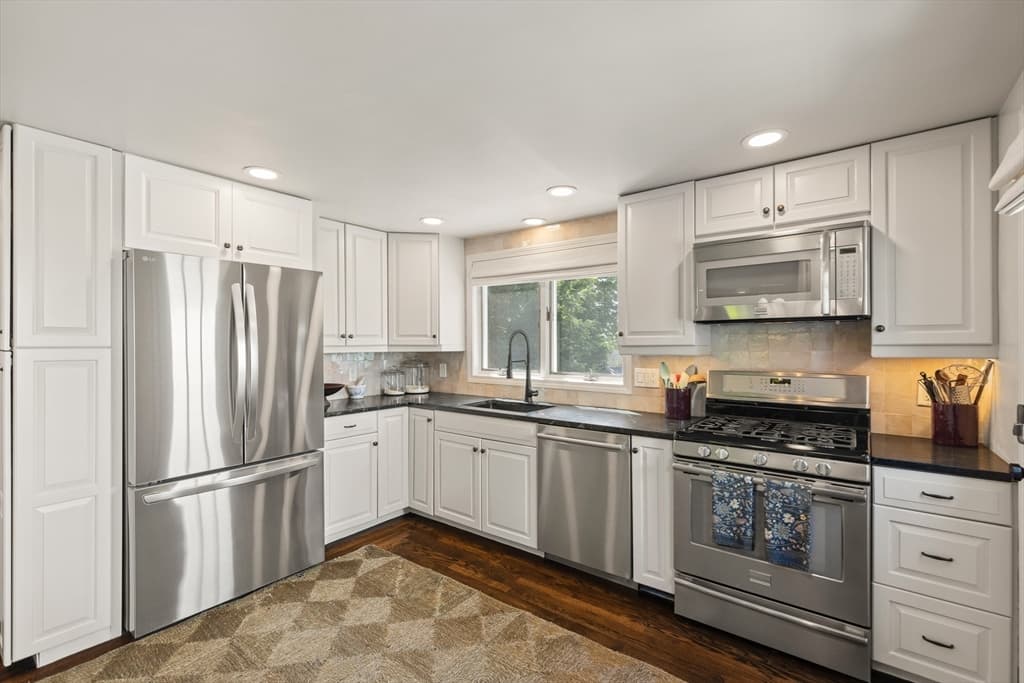 12 Arborview Rd, Boston MA 02130 photo 6