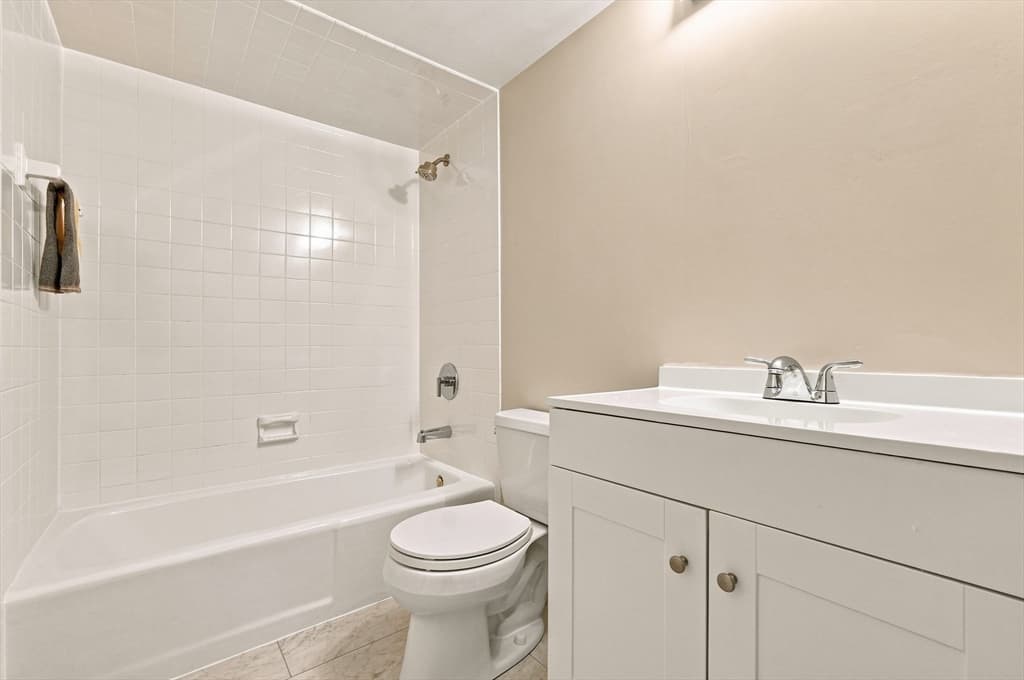 55 Tall Oaks Drive # L8, Weymouth MA 02190 photo 24