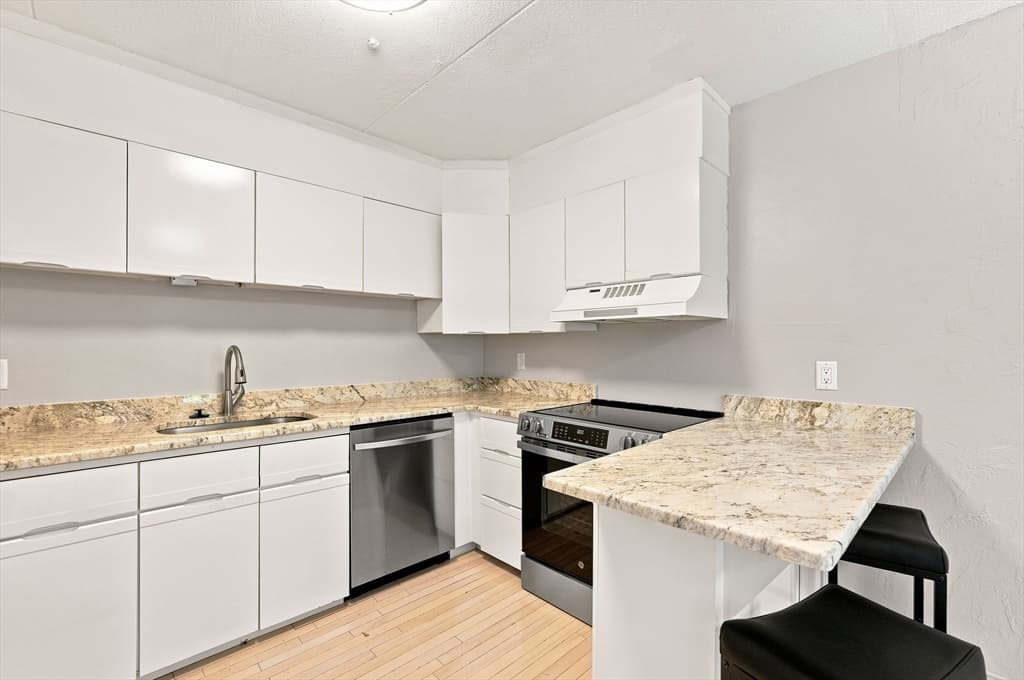 55 Tall Oaks Drive # L8, Weymouth MA 02190 photo 10