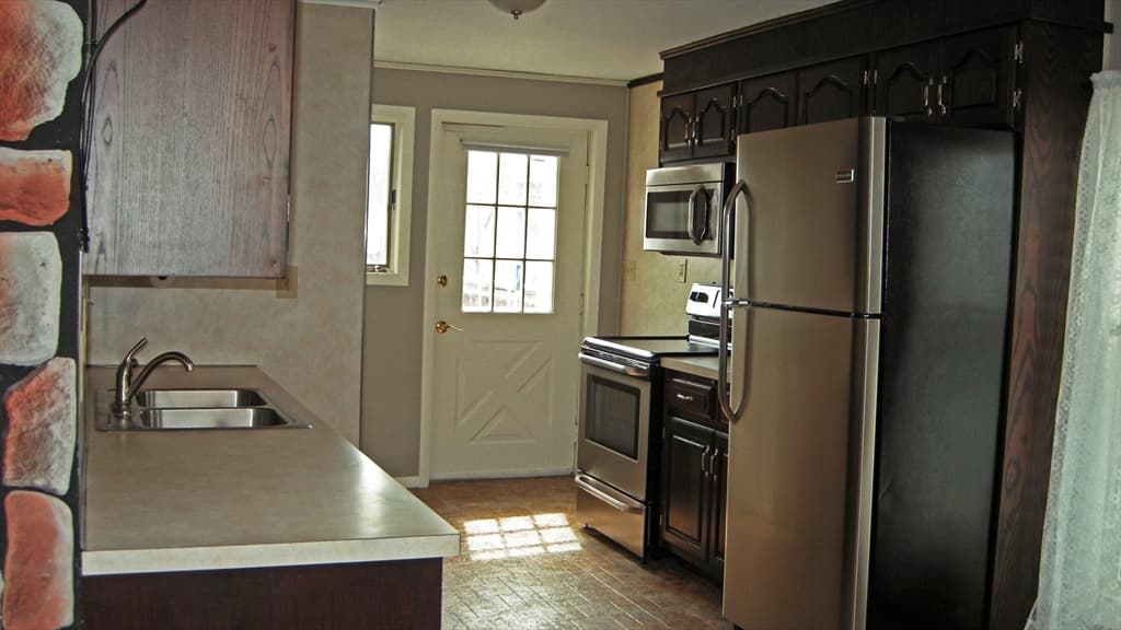 11 Maple Avenue, Northampton MA 01060 photo 25