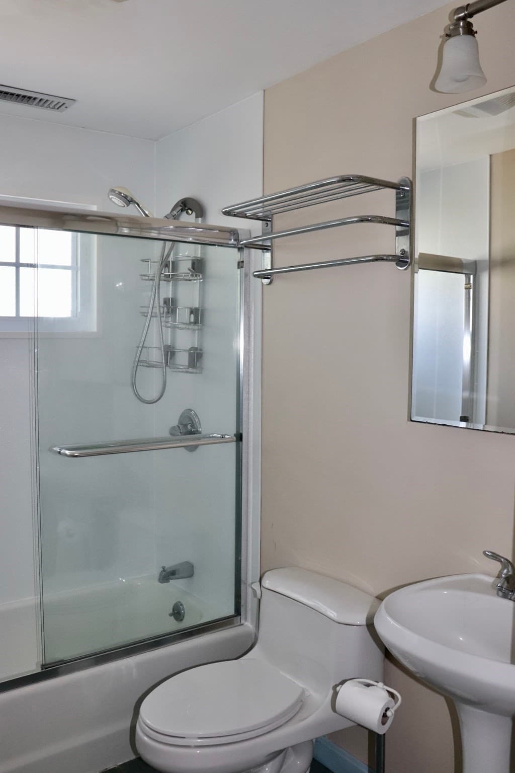 Condominium at 38 Walker St # 12, Lowell MA 01854, Lowell, photo 13 of 20