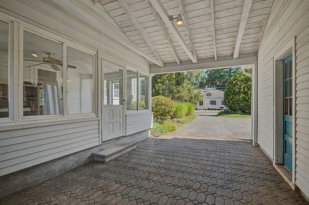 66 Glendale St, Easthampton MA 01027 photo 30
