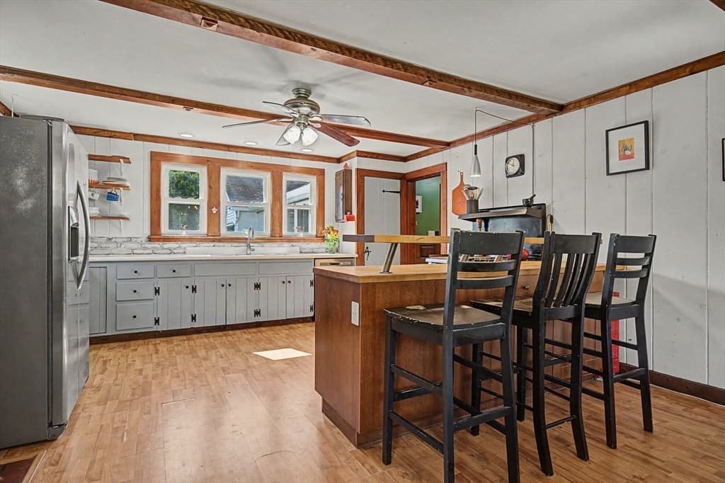 66 Glendale St, Easthampton MA 01027 photo 11