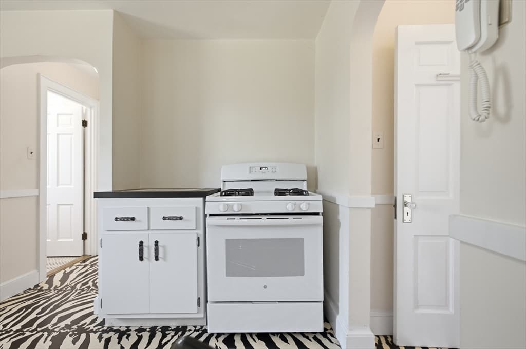 Single Family Residence at 15 Barna Rd, Boston MA 02124, Boston, photo 20 of 36