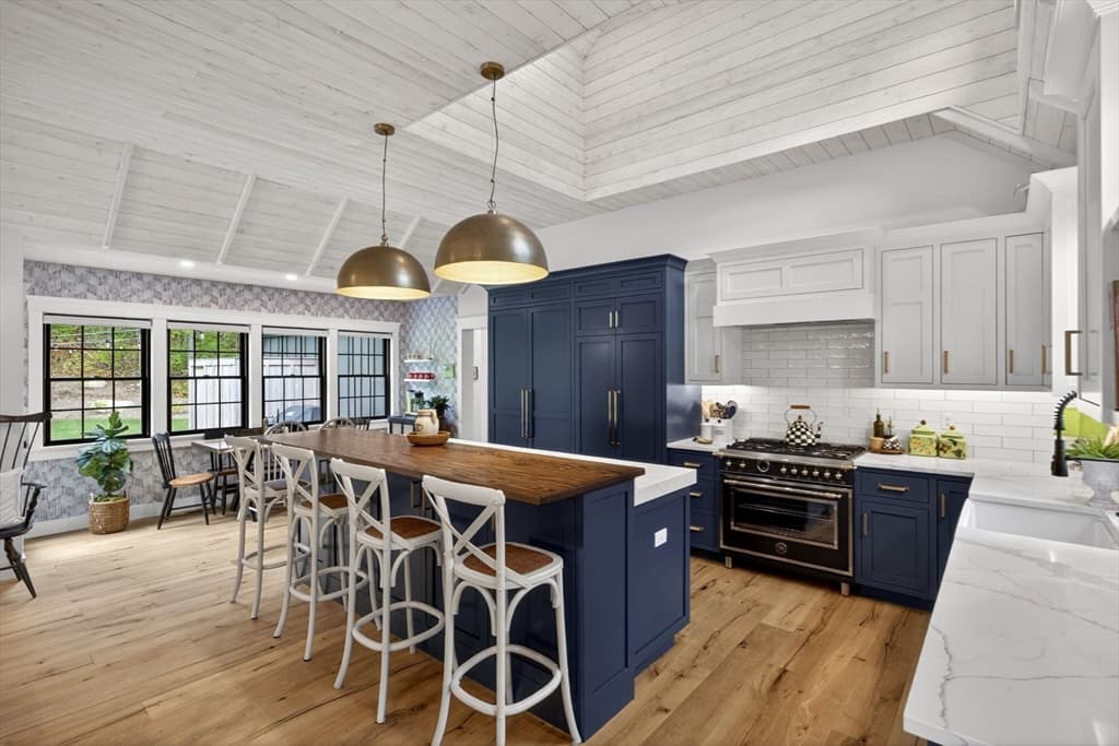 27 Evangeline Rd, Falmouth MA 02540 photo 10