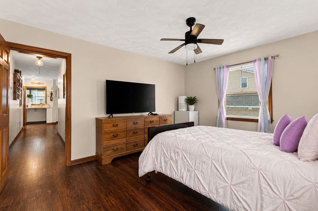 75 Acorn St, New Bedford MA 02740 photo 12