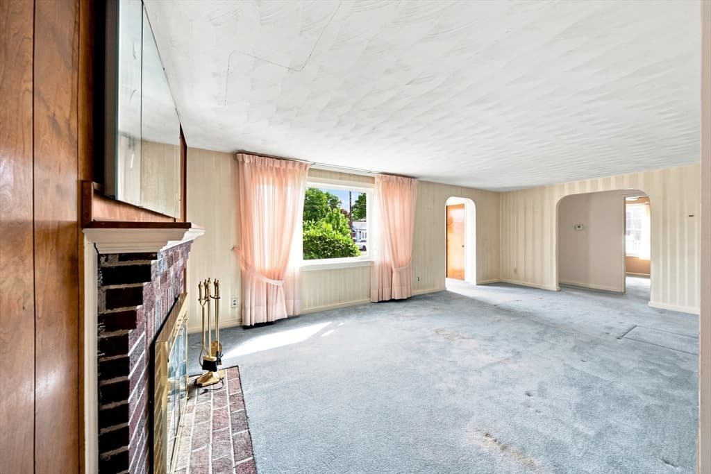 6 Evans Road, Stoneham MA 02180 photo 7