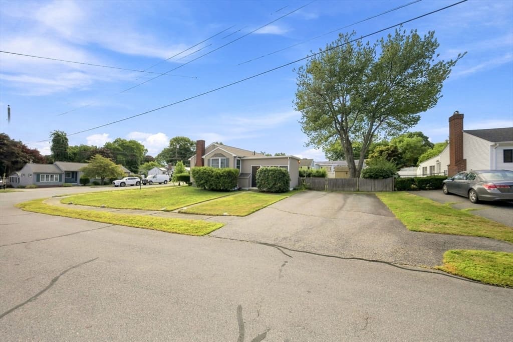 6 Evans Road, Stoneham MA 02180 photo 3