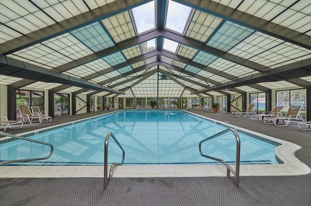 250 Hammond Pond Parkway # 609S, Newton MA 02467 photo 27