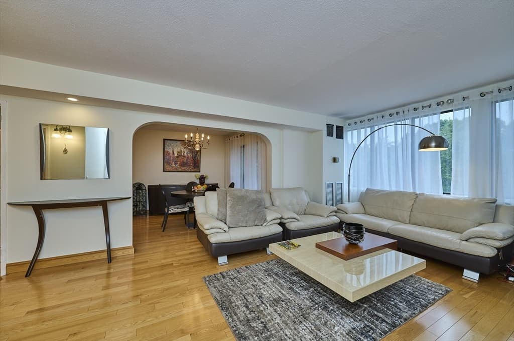 250 Hammond Pond Parkway # 609S, Newton MA 02467 photo 5