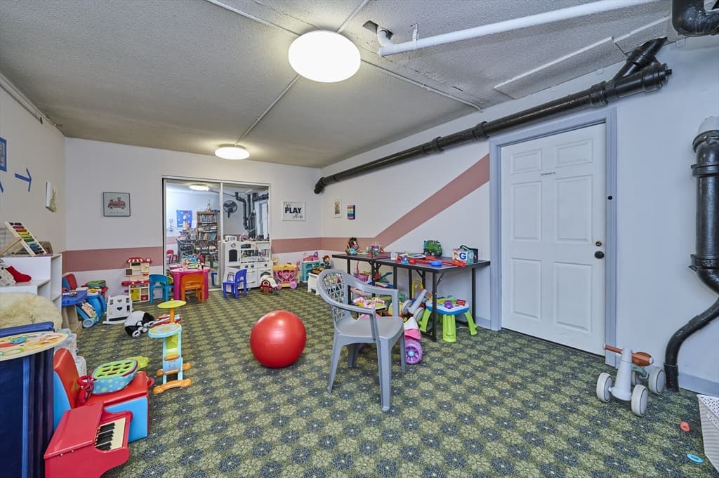 250 Hammond Pond Parkway # 609S, Newton MA 02467 photo 25