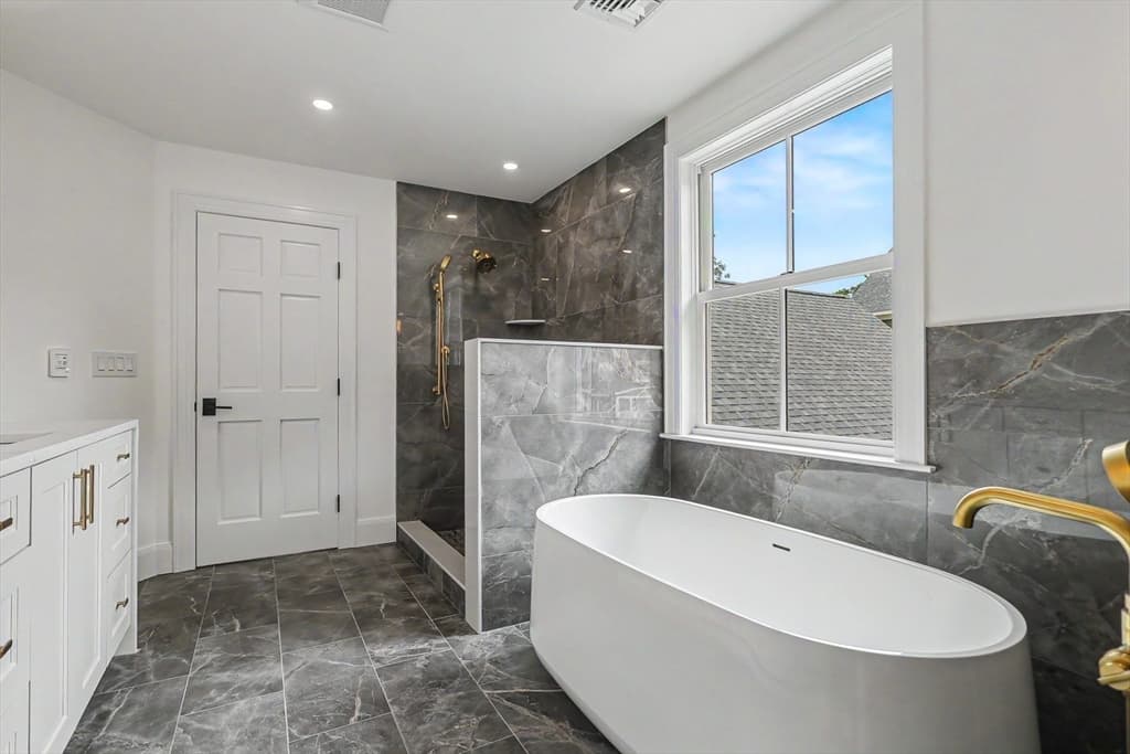 6 Plant Street, Newburyport MA 01950 photo 19