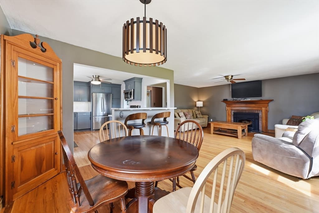421 Holyoke St, Ludlow MA 01056 photo 13