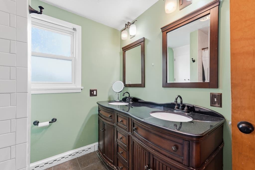 421 Holyoke St, Ludlow MA 01056 photo 26