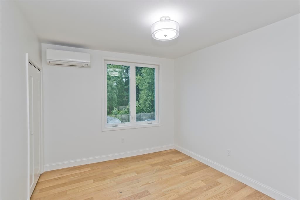 107 Williams Street # B, Northampton MA 01060 photo 13