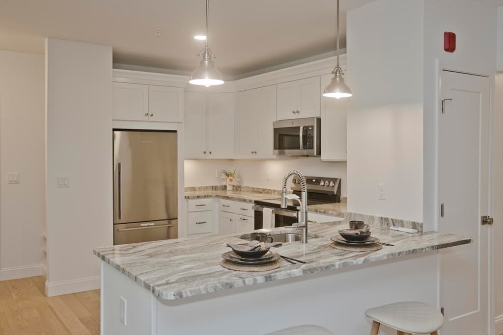 107 Williams Street # B, Northampton MA 01060 photo 28