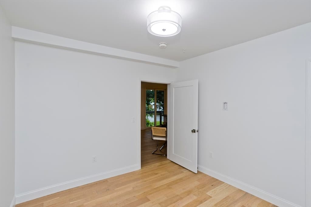 107 Williams Street # B, Northampton MA 01060 photo 15