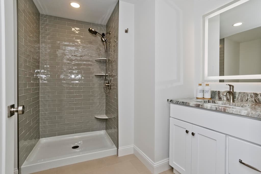 107 Williams Street # B, Northampton MA 01060 photo 8