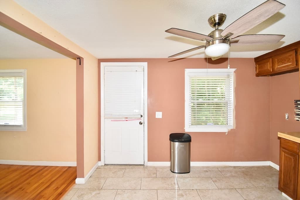 143 Stuart St, Springfield MA 01119 photo 20