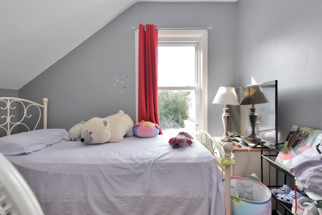 87 Abbott St, Lawrence MA 01843 photo 23