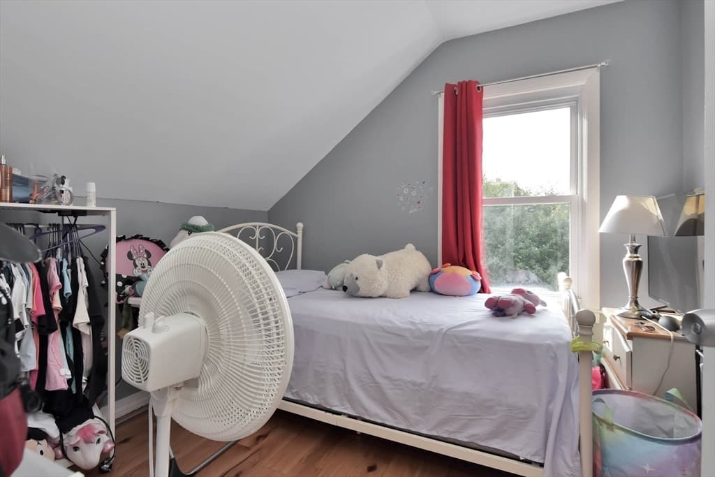 87 Abbott St, Lawrence MA 01843 photo 24