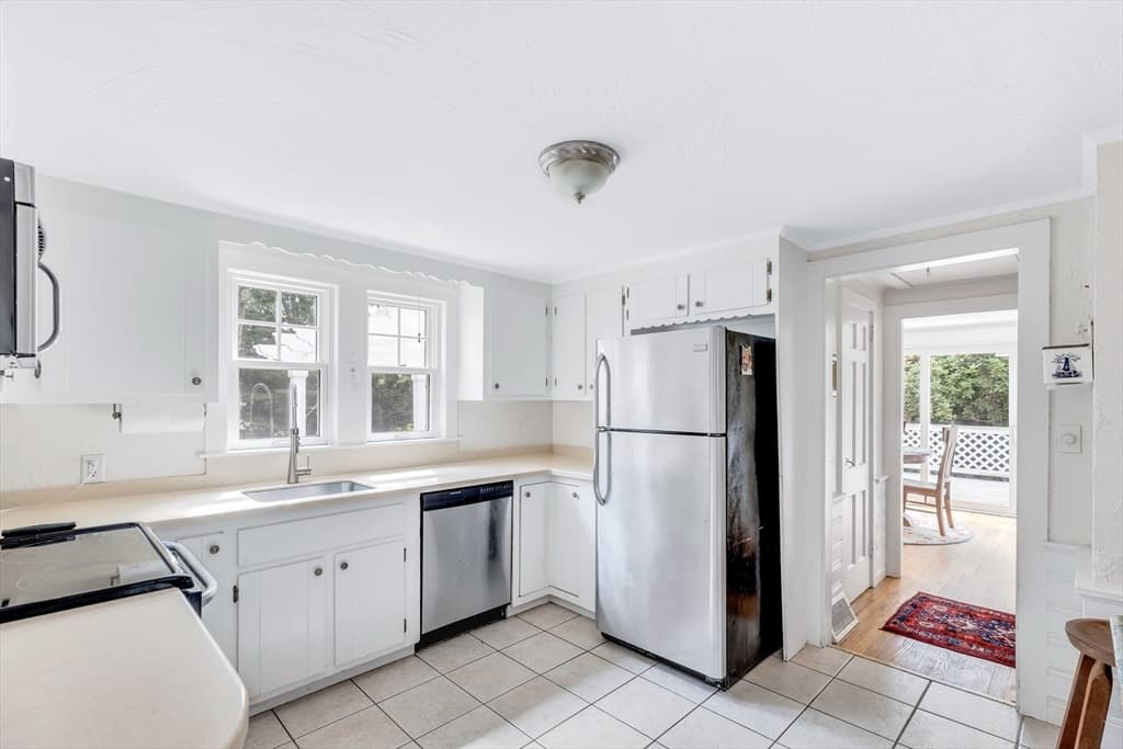 112 Osterville West Barnstable Rd, Barnstable MA 02655 photo 7