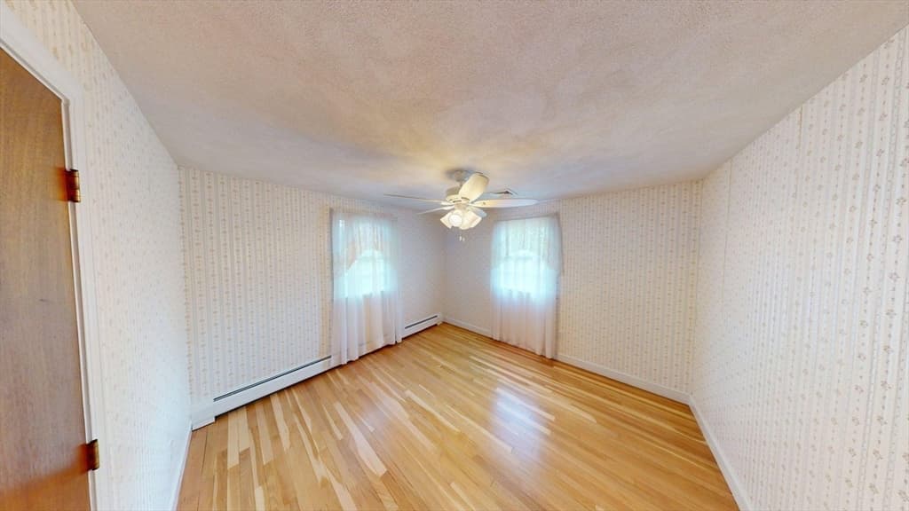 Single Family Residence at 22 Ranlett Ln, Billerica MA 01821, Billerica, photo 23 of 41