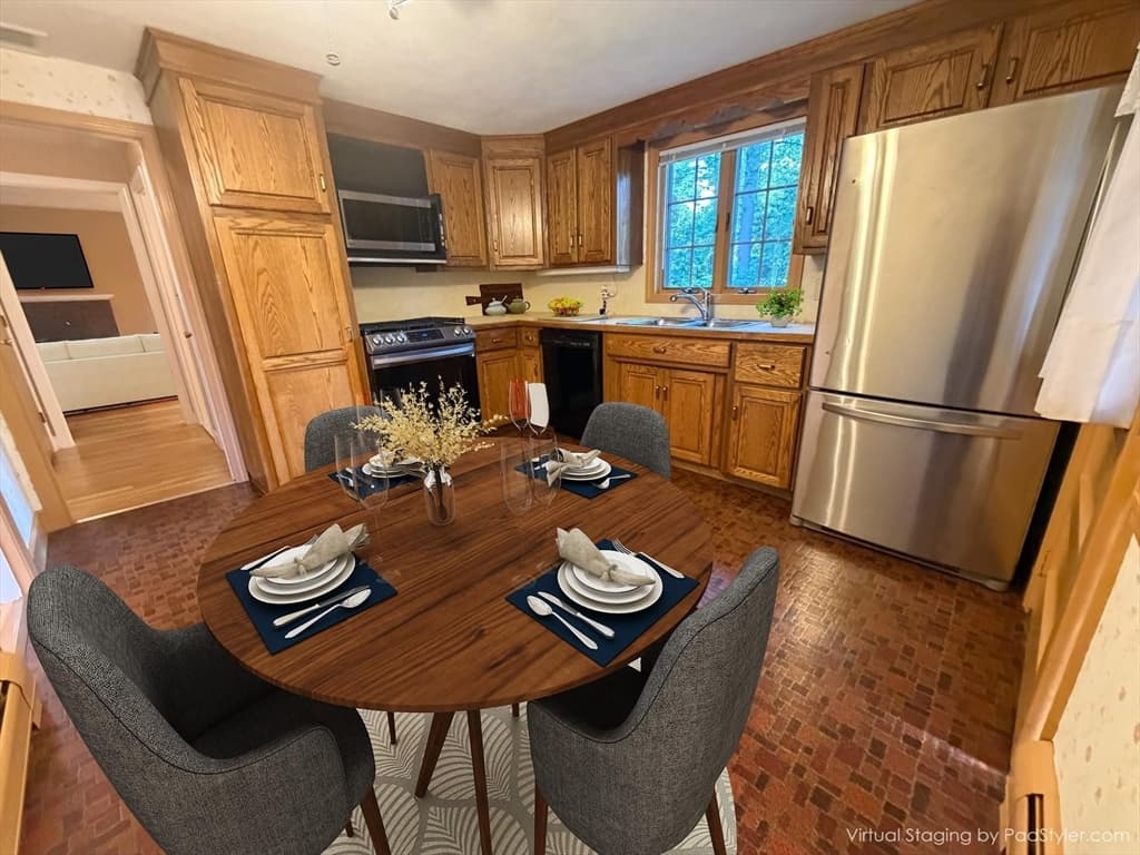 Single Family Residence at 22 Ranlett Ln, Billerica MA 01821, Billerica, photo 6 of 41