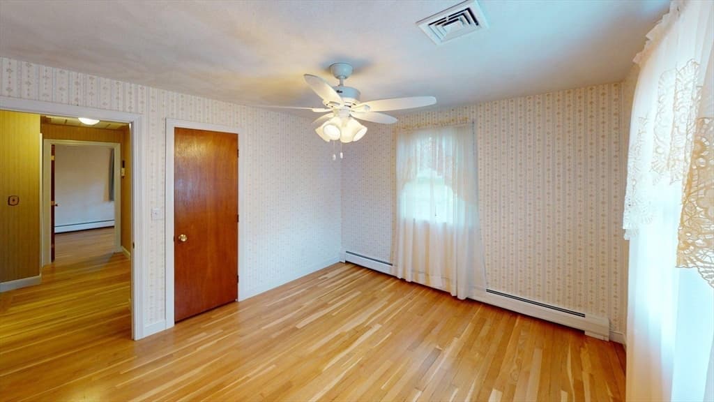 Single Family Residence at 22 Ranlett Ln, Billerica MA 01821, Billerica, photo 24 of 41
