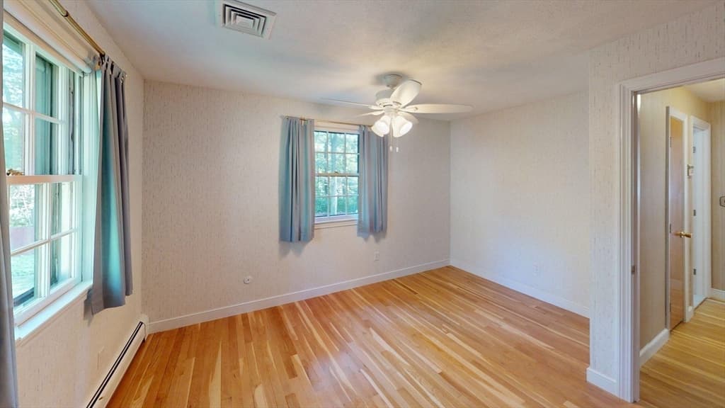 Single Family Residence at 22 Ranlett Ln, Billerica MA 01821, Billerica, photo 30 of 41