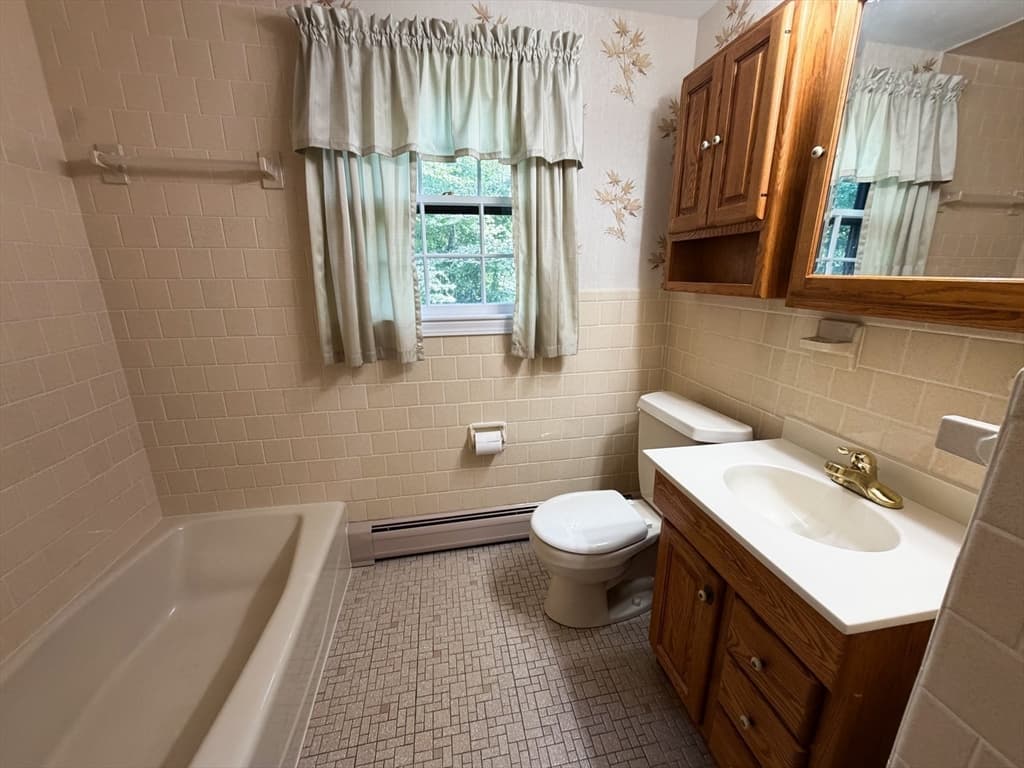 Single Family Residence at 22 Ranlett Ln, Billerica MA 01821, Billerica, photo 18 of 41