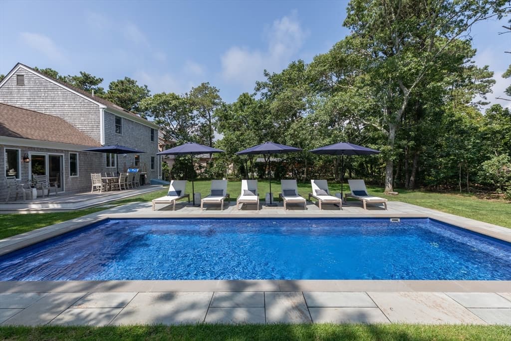 21 Vickers Street, Edgartown MA 02539 photo 35