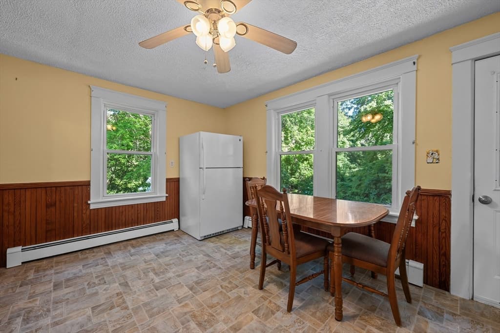 10 Tilbury St, Worcester MA 01603 photo 12