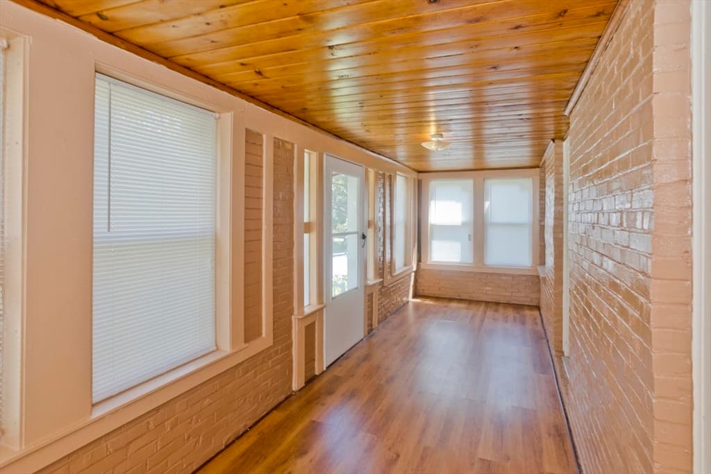 Single Family Residence at 86 Laurence, Springfield MA 01104, Springfield, photo 12 of 42
