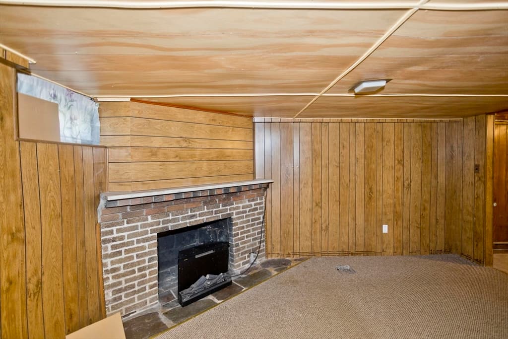 Single Family Residence at 86 Laurence, Springfield MA 01104, Springfield, photo 31 of 42