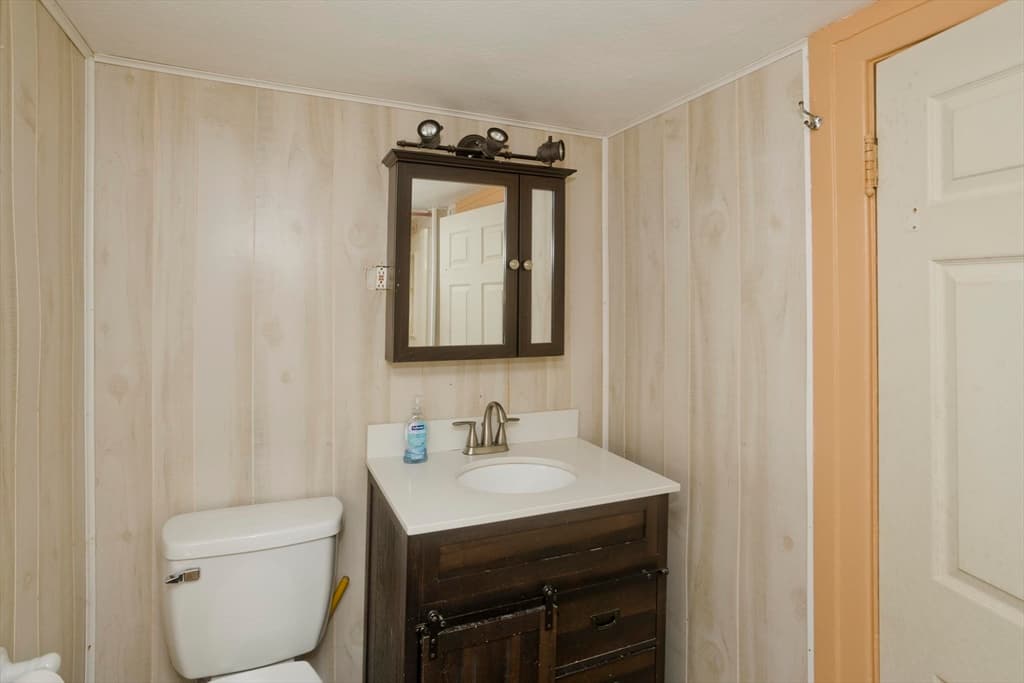 Single Family Residence at 86 Laurence, Springfield MA 01104, Springfield, photo 25 of 42