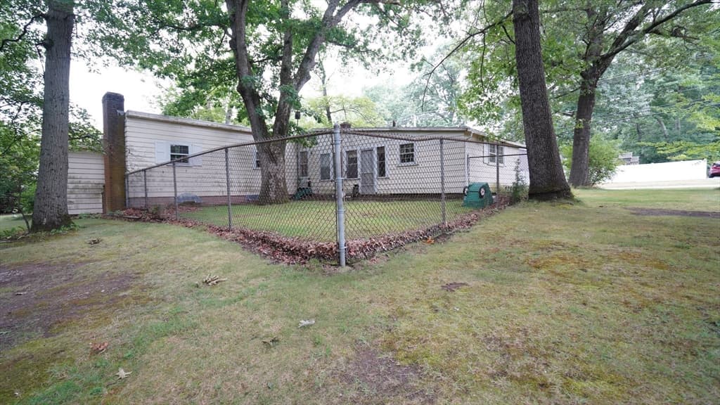 351 Towne St, North Attleboro MA 02760 photo 24