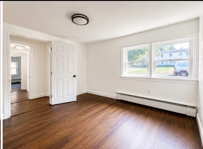 Single Family Residence at 308 Boutelle St, Fitchburg MA 01420, Fitchburg, photo 14 of 32