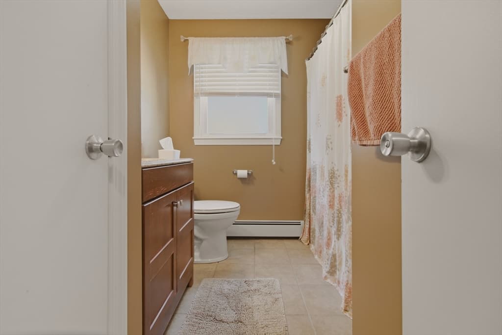 5 Beejay Ct, Warren RI 02885 photo 16