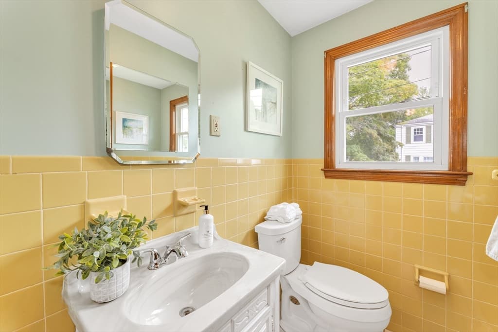 20 Paragon, Boston MA 02132 photo 26